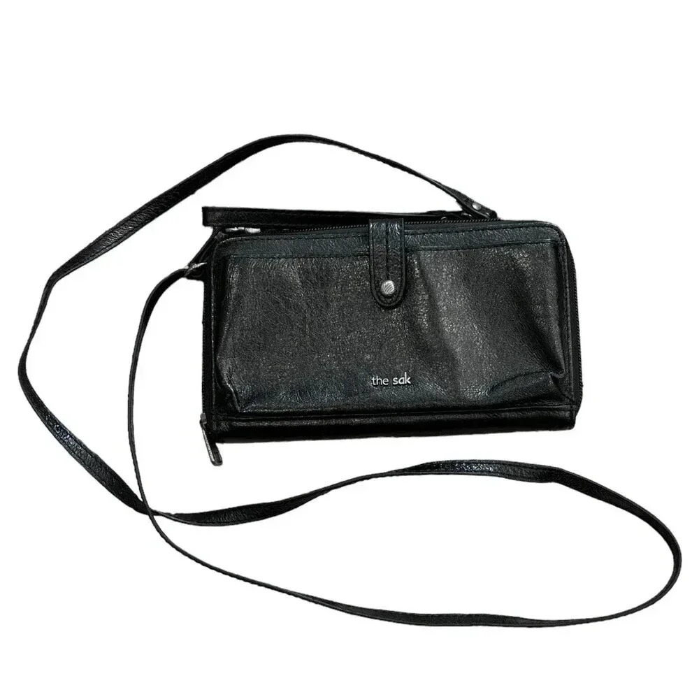 The Sak Black Leather Phone Wallet Crossbody Bag